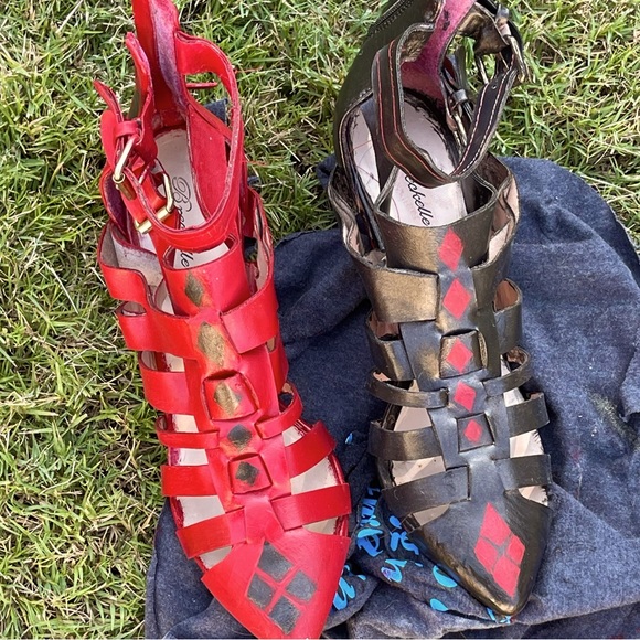 Harley Quinn Cosplay Shoes ♻️ - Picture 2 of 6